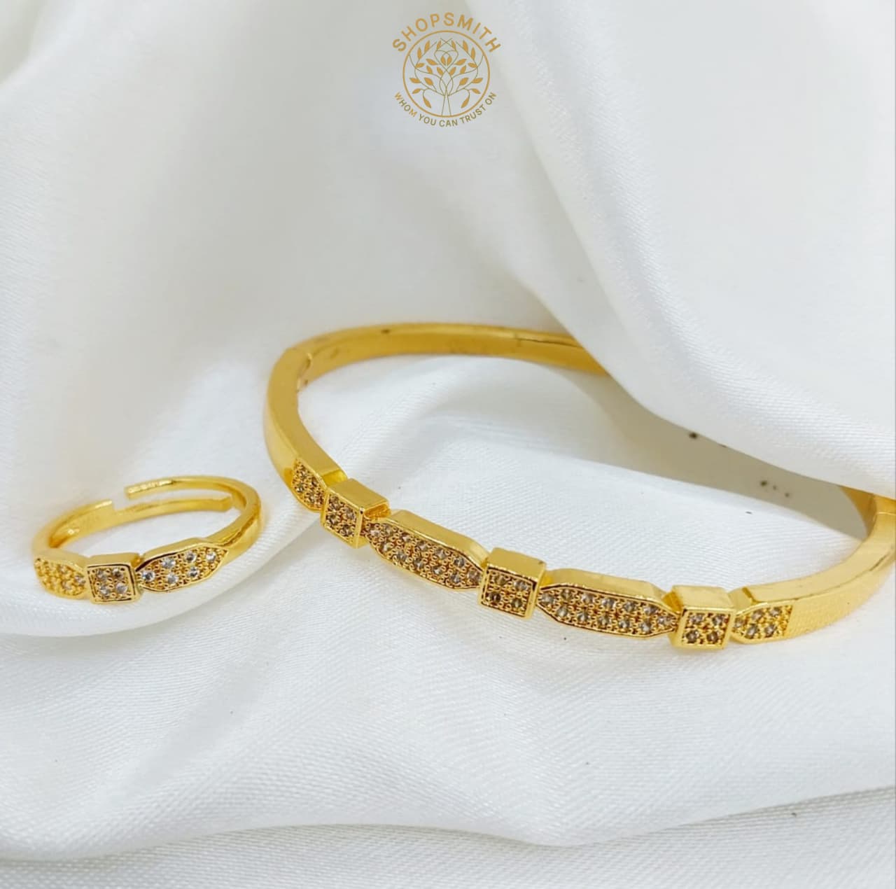 Art Deco Fan Bangle